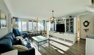 Resale - Apartment / flat - La Mata - Costa Blanca