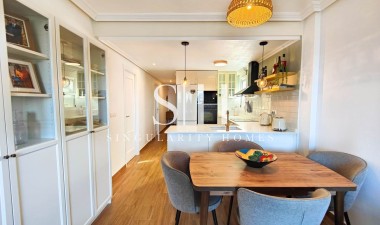 Resale - Apartment / flat - Torrevieja - Costa Blanca