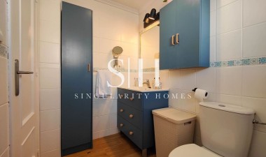 Resale - Apartment / flat - Torrevieja - Costa Blanca