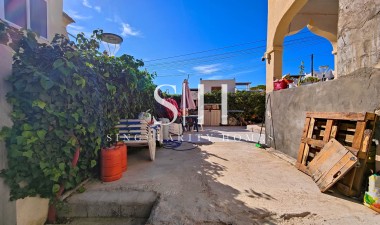 Reventa - Casa - San Miguel de Salinas - Inland