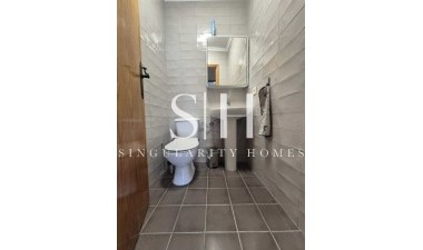 Resale - House - La Rosaleda - Inland