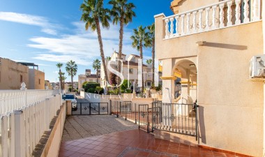 Resale - House - Orihuela Costa - Las Filipinas