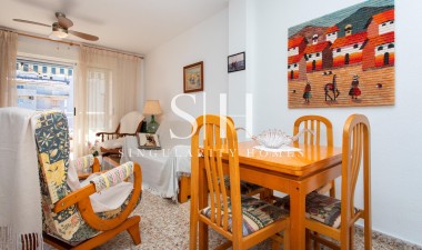 Resale - Apartment / flat - Torrevieja - Playa del Cura