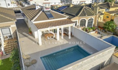 Resale - Villa - Torrevieja - Costa Blanca