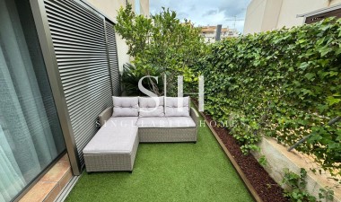 Resale - House - Torrevieja - Punta prima