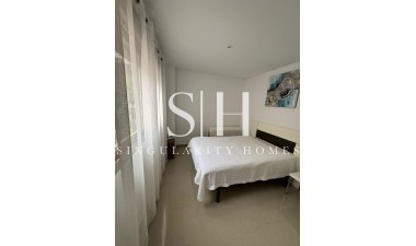 Resale - House - Torrevieja - Punta prima