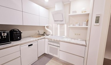 Resale - House - Torrevieja - La siesta