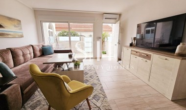 Resale - House - Torrevieja - La siesta