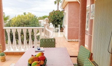 Перепродажа - Villa - Torrevieja - La Siesta - El Salado - Torreta