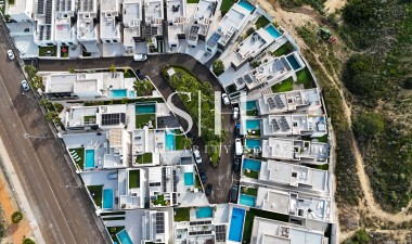 Resale - Villa - San Miguel de Salinas - Mirador De San Miguel