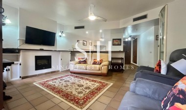 Återförsäljning - Bungalow - Torrevieja - Punta prima