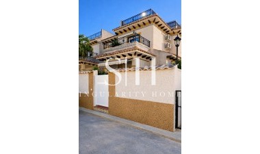 Перепродажа - Casa - Orihuela Costa - Villa's San Jose IV