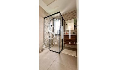 Resale - Villa - San Miguel de Salinas - Urbanizacion Blue Lagoon