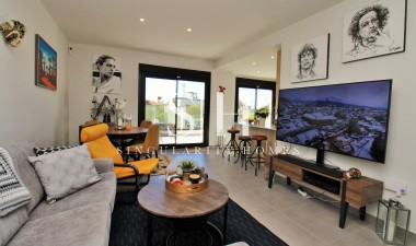 Odsprzedaż - Mieszkanie w bloku - Orihuela Costa - Villamartin