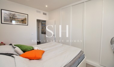 Odsprzedaż - Mieszkanie w bloku - Orihuela Costa - Villamartin