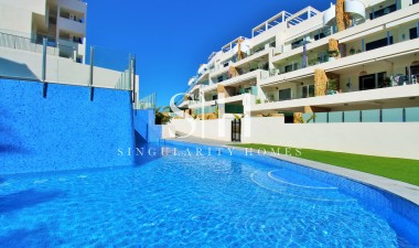 Odsprzedaż - Mieszkanie w bloku - Orihuela Costa - Villamartin