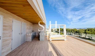 Перепродажа - Villa - Orihuela Costa - Campoamor