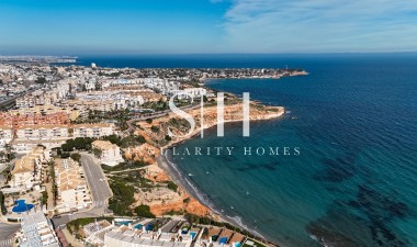 Перепродажа - Villa - Orihuela Costa - Campoamor
