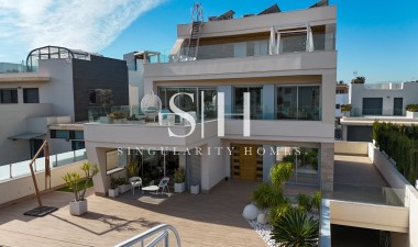 Перепродажа - Villa - Orihuela Costa - Campoamor
