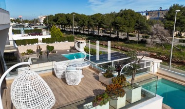 Перепродажа - Villa - Orihuela Costa - Campoamor