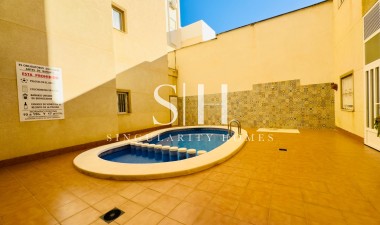 Перепродажа - Квартира / квартира - Torrevieja - Centro