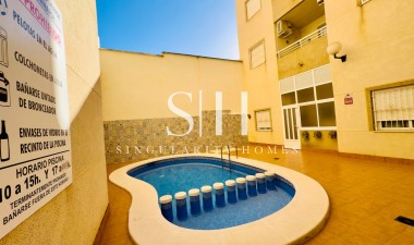 Перепродажа - Квартира / квартира - Torrevieja - Centro