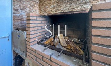 Reventa - Villa - Orihuela Costa - Los Almendros-la Florida