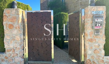 Herverkoop - Villa - Orihuela Costa - Campoamor