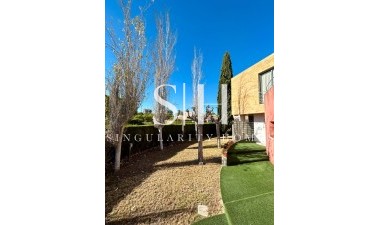 Herverkoop - Villa - Orihuela Costa - Campoamor