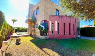 Herverkoop - Villa - Orihuela Costa - Campoamor