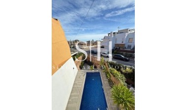 Resale - Villa - Torrevieja - Los Frutales