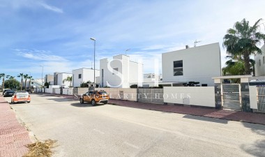 Перепродажа - Villa - Rojales - Cuidad Quesada