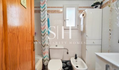 Reventa - Apartamento / piso - Torrevieja - Costa Blanca