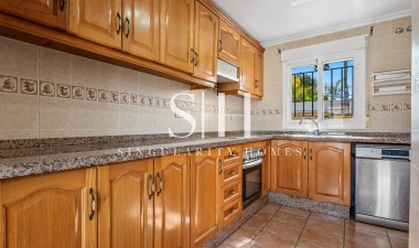 Reventa - Villa - Orihuela Costa - Costa Blanca