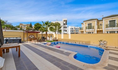 Reventa - Villa - Orihuela Costa - Costa Blanca