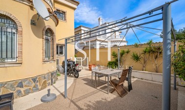 Reventa - Villa - Orihuela Costa - Costa Blanca