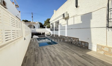 Reventa - Villa - Orihuela Costa - Costa Blanca