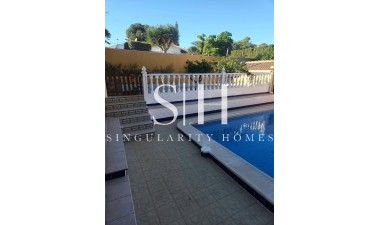 Resale - Villa - Torrevieja - Los balcones