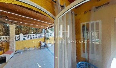 Resale - Villa - Torrevieja - Los balcones