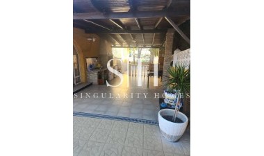 Resale - Villa - Torrevieja - Los balcones