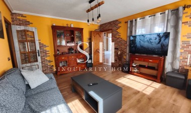 Resale - Villa - Torrevieja - Los balcones