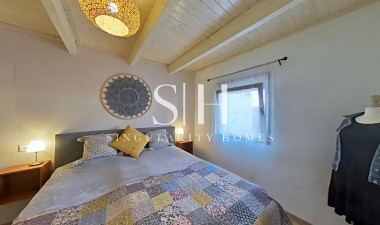 Resale - House - Formentera del Segura - Centro