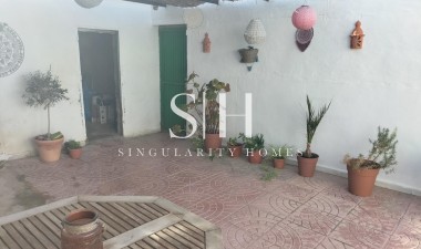 Resale - House - Formentera del Segura - Centro