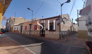 Resale - House - Formentera del Segura - Centro