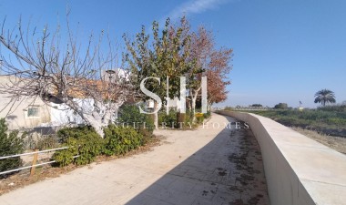 Resale - House - Formentera del Segura - Centro