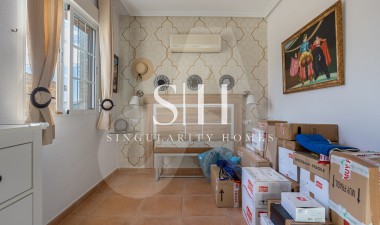 Resale - Villa - Guardamar del Segura - EL RASO