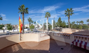 Resale - Villa - Guardamar del Segura - EL RASO