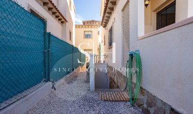 Resale - Villa - Guardamar del Segura - EL RASO