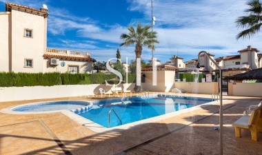 Resale - Villa - Guardamar del Segura - EL RASO