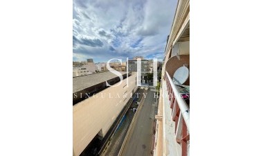 Перепродажа - Квартира / квартира - Torrevieja - Playa de cura